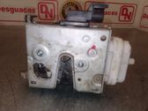 Cerradura de puerta delantera
