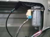 Motor del regulador de la ventanilla de la puerta delantera