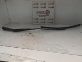 Brazo del limpiaparabrisas delantero