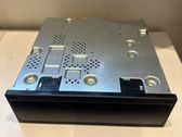 Radio / CD-Player / DVD-Player / Navigation