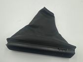 Verkleidung Handbremshebel