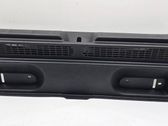 Trunk/boot sill cover protection