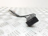 Enchufe conector entrada auxiliar