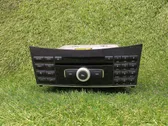 Radio/CD/DVD/GPS head unit