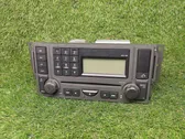 Radio/CD/DVD/GPS-pääyksikkö