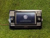 Radio / CD-Player / DVD-Player / Navigation