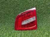 Tailgate rear/tail lights