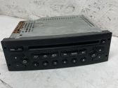 Radio/CD/DVD/GPS head unit