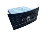 Radio / CD-Player / DVD-Player / Navigation