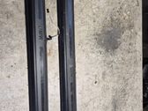 Side skirt front trim