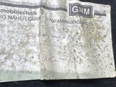seitliche Verkleidung Kofferraum