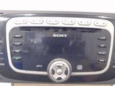 Radio / CD-Player / DVD-Player / Navigation