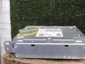 Radio / CD-Player / DVD-Player / Navigation