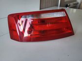 Tailgate rear/tail lights