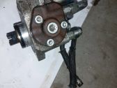 Polttoaineen ruiskutuksen suurpainepumppu