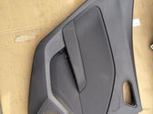 Moldura del tarjetero de la puerta trasera