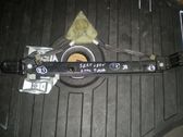 Mecanismo para subir la puerta trasera sin motor