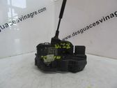 Cerradura de puerta delantera