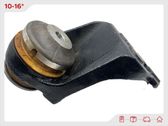 Front differential mounting bracket
