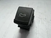 Przełącznik / Przycisk otwierania klapy bagażnika