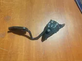 Accelerator throttle pedal