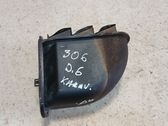 Quarter panel pressure vent