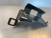Engine mounting bracket