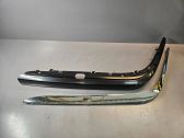 Front bumper splitter molding