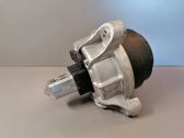 Engine mount bracket