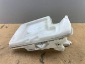 Windshield washer fluid reservoir/tank