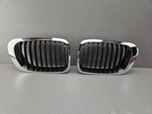 Front bumper upper radiator grill