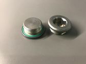 Mutterit/pultit