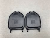 Headlight/headlamp dust cover