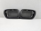 Front bumper upper radiator grill