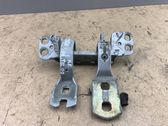 Tailgate/trunk/boot hinge