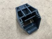 Radiator mount bracket