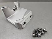 Autres pièces compartiment moteur