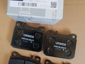 Brake pads (front)