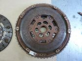Kaksoismassavauhtipyörä
