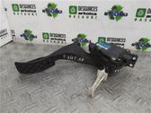 Accelerator throttle pedal