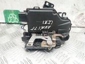 Cerradura de puerta delantera