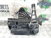 Cerradura de puerta delantera