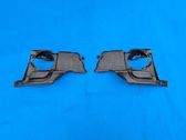 Fog light bracket