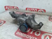 Engine mount bracket