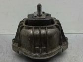 Soporte de montaje del motor