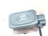 Interruptor para abrir la puerta trasera