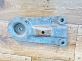 Engine mounting bracket