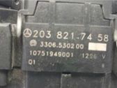 Botón interruptor de luz de peligro