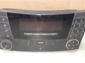 Radio / CD-Player / DVD-Player / Navigation