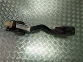 Accelerator throttle pedal